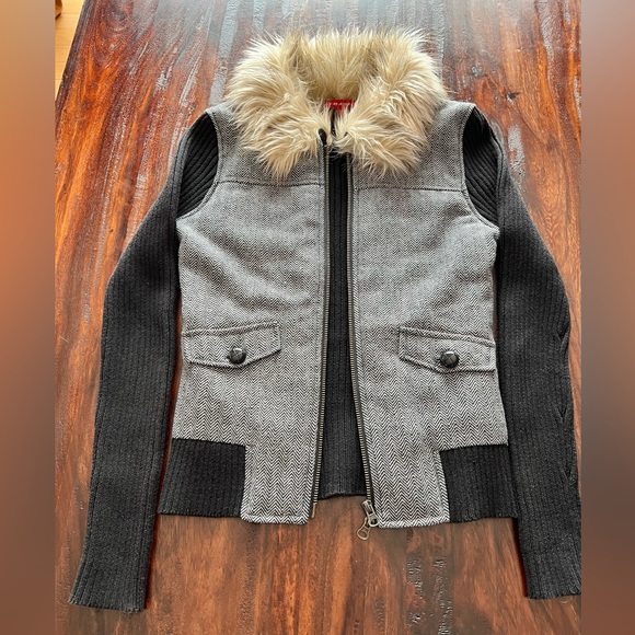 ⛸️⌛️📞JJ Basics Sweater - Faux Fur Collar w/ Cotton/Ramie Sleeves/Tweed Front - Picture 11 of 13